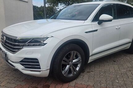 VW Touareg 97.800 km 37.999 &euro; Garbsen bei Hannover 30827