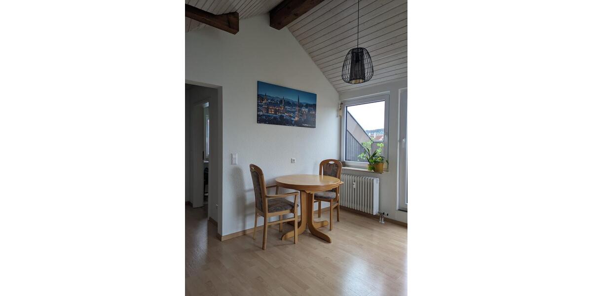 Dachgeschoßwohnung Mössingen - 2.5 Zimmer, 53 m&sup2;, 186.000&euro; | Angebot:26803341