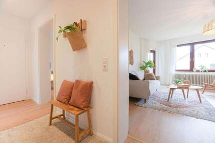SCHWACHHAUSEN: Helle 3-Zimmer Wohnung mit großem Balkon 3 zimmer