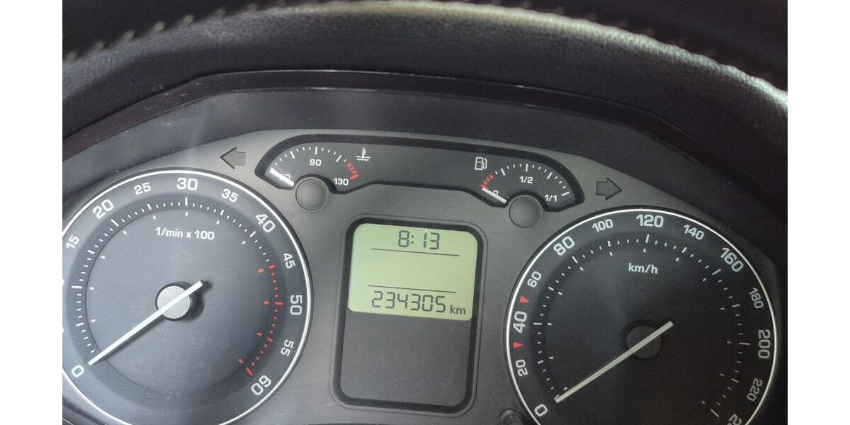 Skoda Octavia 234.305 km 2.900 &euro; Ebenweiler 88370