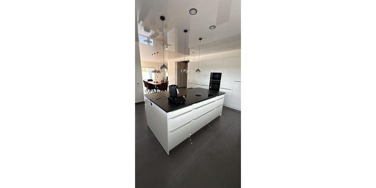 Villa Frankenberg (Eder) - 7 Zimmer, 187 m&sup2;, 827.000&euro; | Angebot:27236602