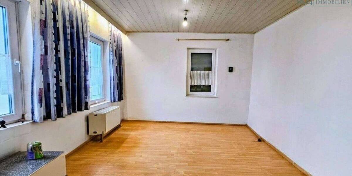 Einfamilienhaus Gießen Rödgen - 8 Zimmer, 186 m&sup2;, 439.000&euro; | Angebot:26128323