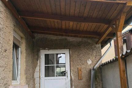 Haus Sülzetal - 10 Zimmer, 180 m&sup2;, 900&euro; | Angebot:27623951