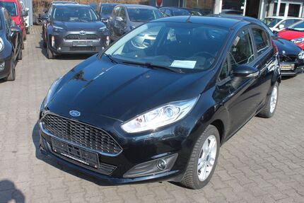 Ford Fiesta 74.000 km 5.900 &euro; Berlin 12057