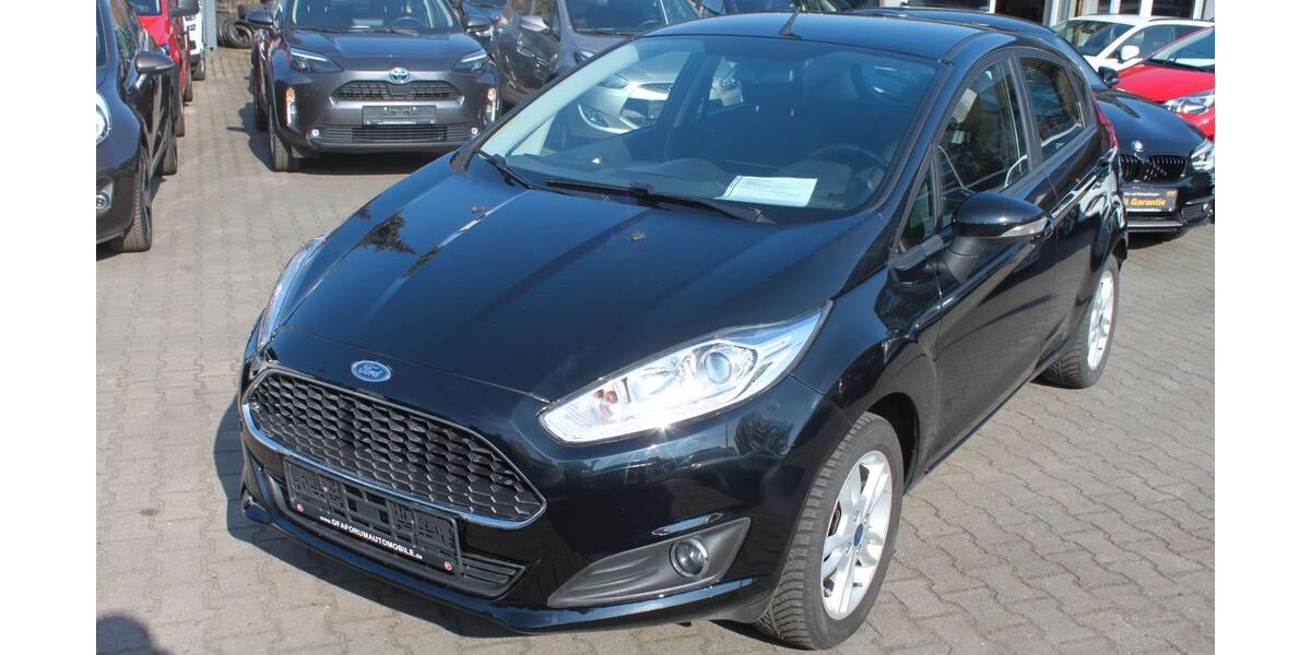 Ford Fiesta 74.000 km 5.900 &euro; Berlin 12057