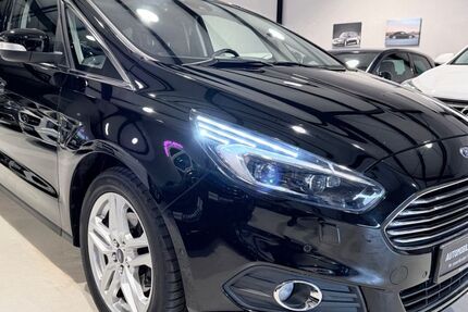 Ford S-Max 156.989 km 14.500 &euro; Paderborn 33102