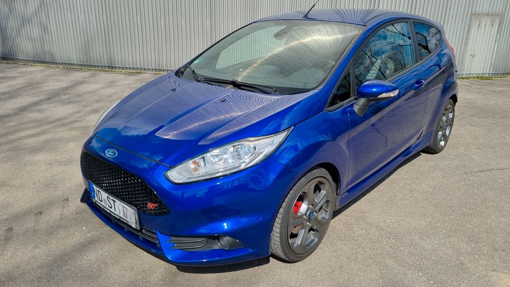 Ford Fiesta 101.200 km 10.350 &euro; Karlskron 85123