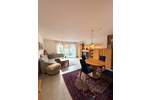 Lichtdurchflutete 4-Zimmer-Wohnung mit Südbalkon - ruhig gelegen und bestens angebunden! 4 zimmer