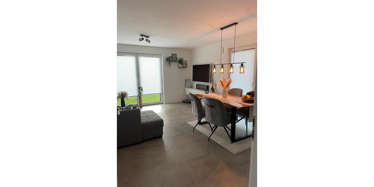 Etagenwohnung Oldenburg Kreyenbrück - 3 Zimmer, 80 m&sup2;, 1.140&euro; | Angebot:26415849