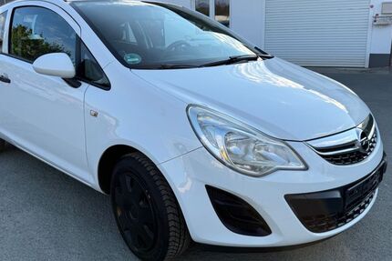 Opel Corsa 136.000 km 1.650 &euro; Wetzlar 35576