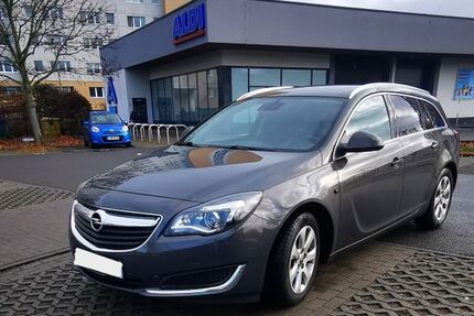 Opel Insignia 183.221 km 8.100 &euro; Berlin 10319