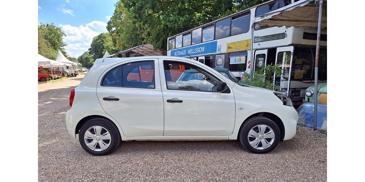 Nissan Micra 107.000 km 4.890 &euro; Köln Porz 51147