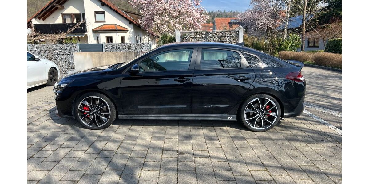 Hyundai i30 99.800 km 18.700 &euro; Rheinfelden 79618