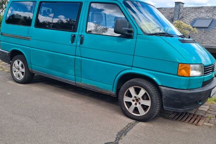 VW T4 Multivan 370.000 km 5.999 &euro; BESCHEID 54413