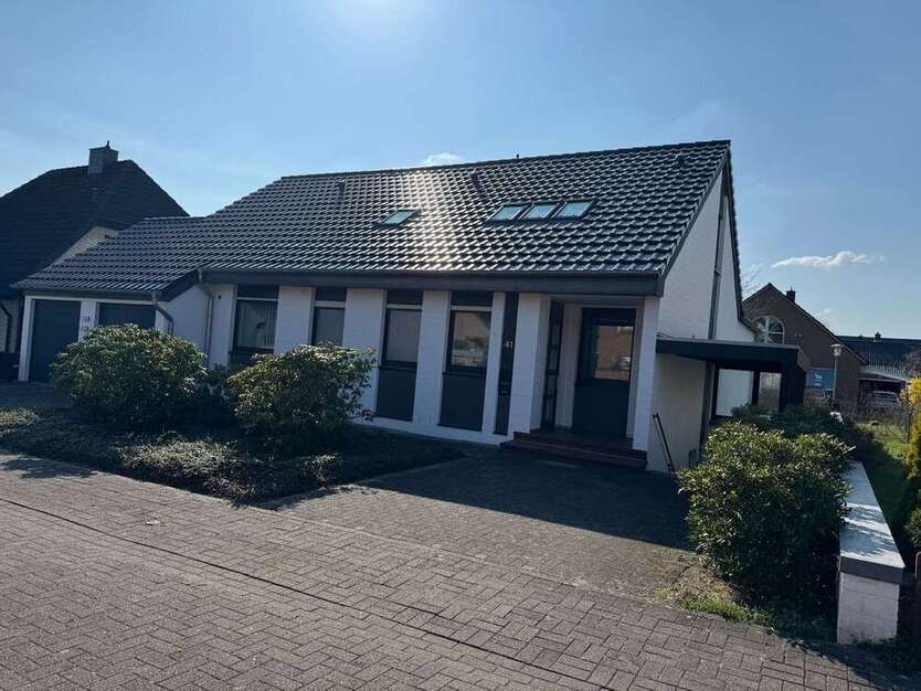 Haus zum Kaufen in Burgdorf 610.000 € 264 m²