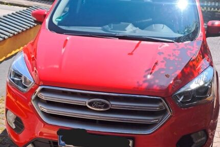 Ford Kuga 87.000 km 13.800 &euro; Furth im Wald 93437