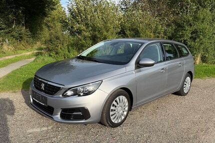 Peugeot 308 241.627 km 7.999 &euro; Dätgen 24589