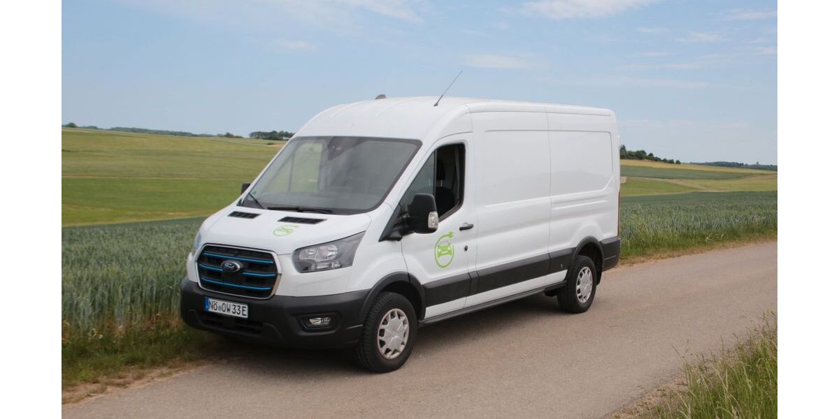 Ford Transit 16.000 km 28.700 &euro; Oettingen 86732