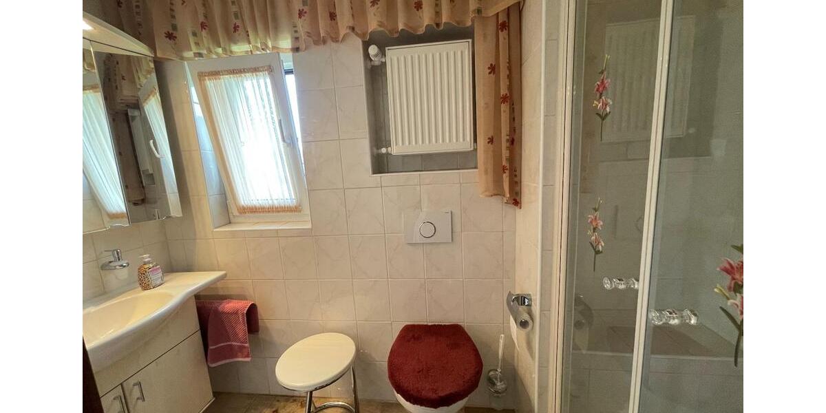 Einfamilienhaus Bad Essen - 9 Zimmer, 185 m&sup2;, 375.000&euro; | Angebot:26423948