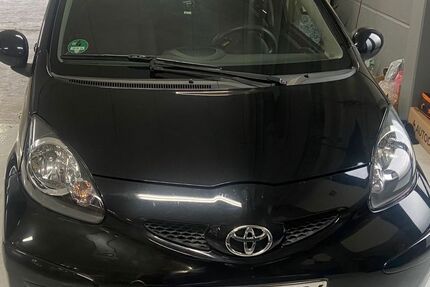Toyota Aygo (X) 159.000 km 2.600 € Rheinböllen 55494