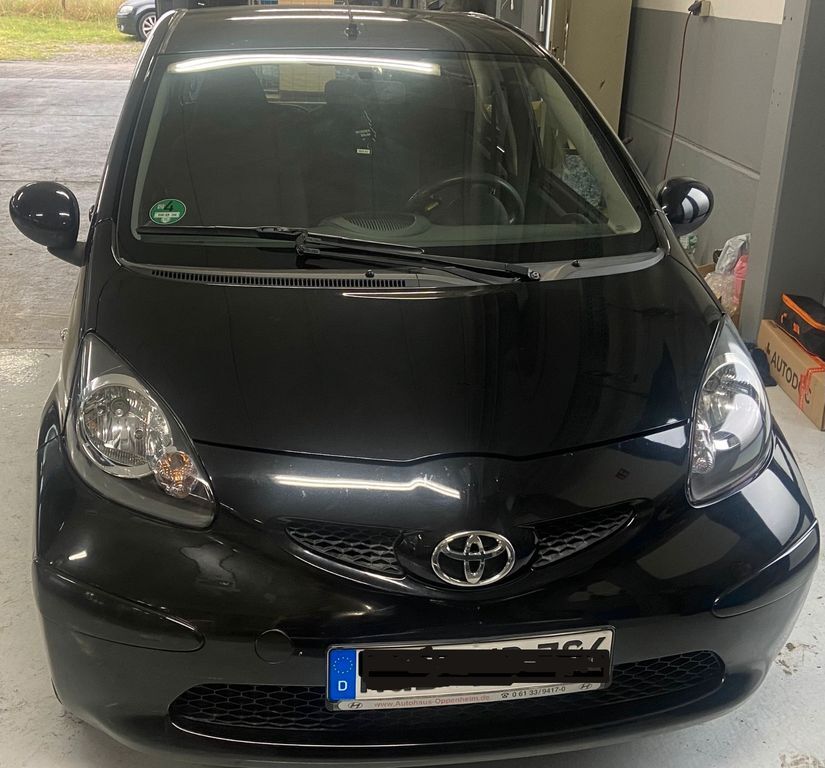 Toyota Aygo (X) 159.000 km 2.600 € Rheinböllen 55494