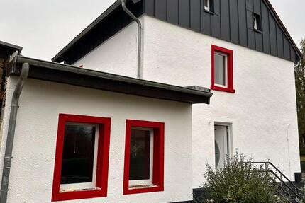 Haus Walsdorf - 5 Zimmer, 143 m&sup2;, 1.000&euro; | Angebot:25323766