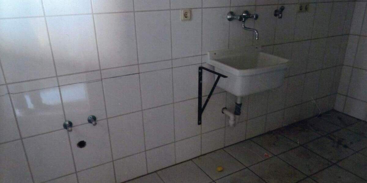 Einfamilienhaus Kaltennordheim - 1 Zimmer, 193 m&sup2;, 75.000&euro; | Angebot:26656906