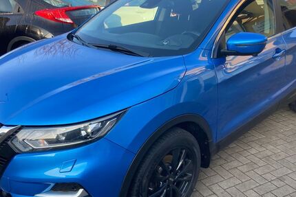 Nissan Qashqai 102.580 km 15.995 &euro; Bergen 18528