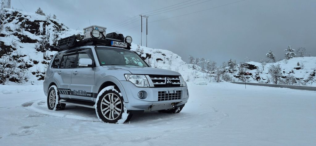 Mitsubishi Pajero 250.000 km 21.300 &euro; Unna 59427