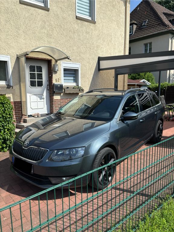 Skoda Octavia 195.678 km 9.900 € Duisburg 47226