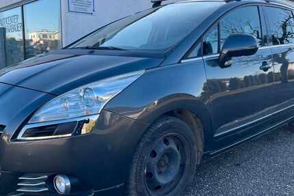 Peugeot 5008 110.000 km 2.400 &euro; Bad Rappenau OT Obergimpern 74906