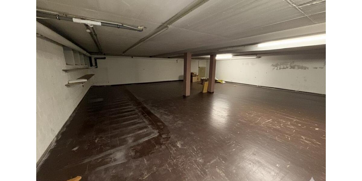 Beheizte Lagerfläche mit *ca. 160 m²* in Sittensen zu vermieten zimmer