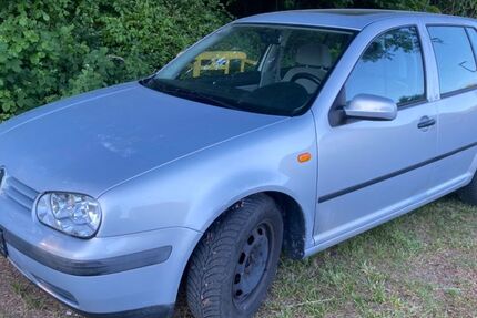 VW Golf 116.380 km 1.990 &euro; Gößweinstein 91327