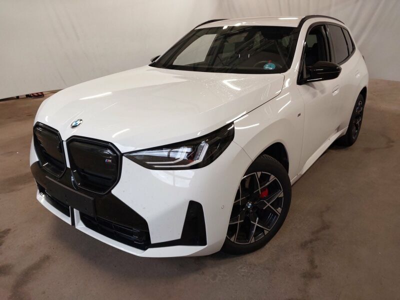 BMW X3 M50 12.900 km 72.840 € Paderborn 33100