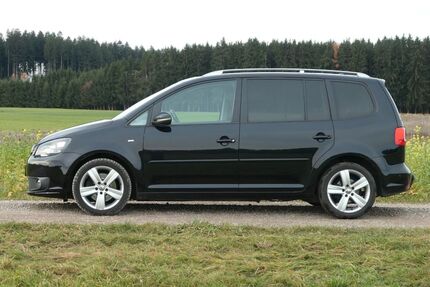 VW Touran 184.300 km 9.475 &euro; Traunreut 83301