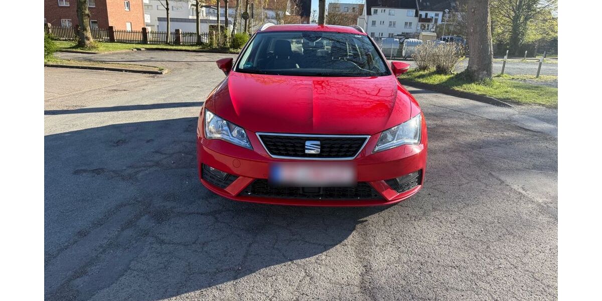 Seat Leon 125.000 km 13.700 &euro; Celle 29221