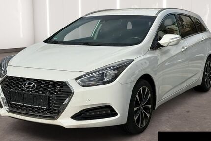 Hyundai i40 83.000 km 12.890 &euro; Chemnitz 09130