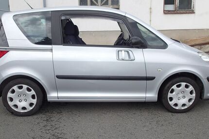 Peugeot 1007 144.000 km 4.999 € Neuenhagen bei Berlin 15366