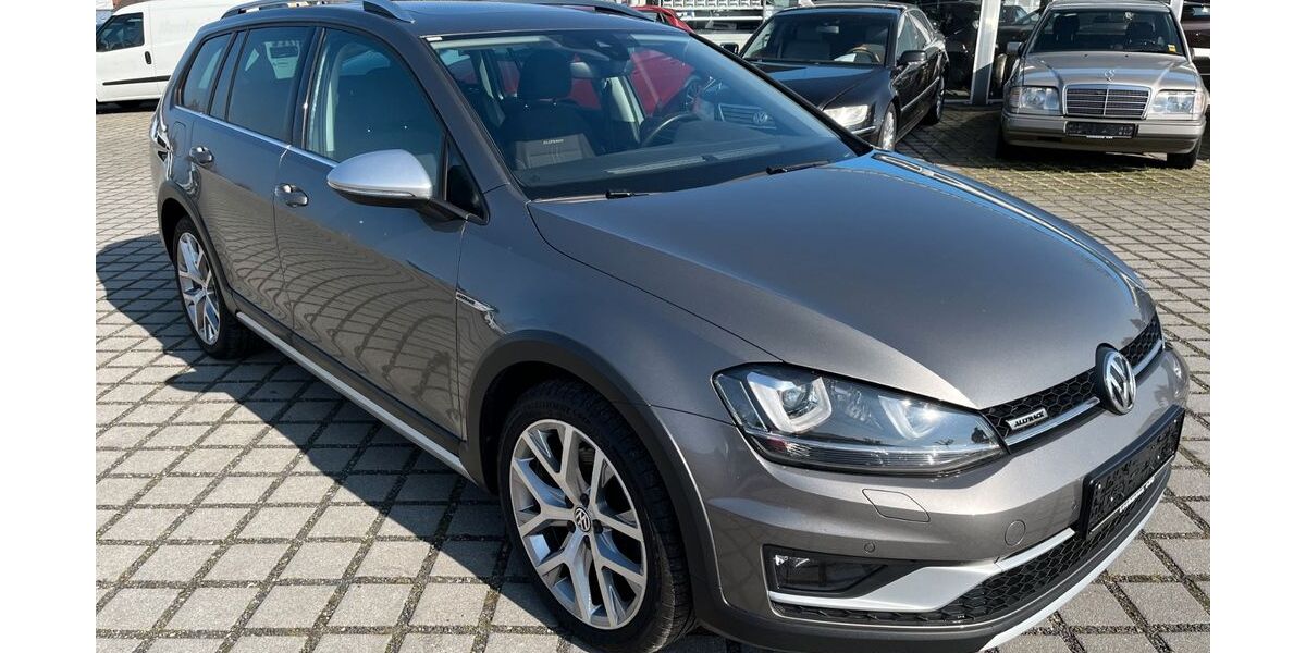 VW Golf 96.700 km 17.999 € Kodersdorf 02923