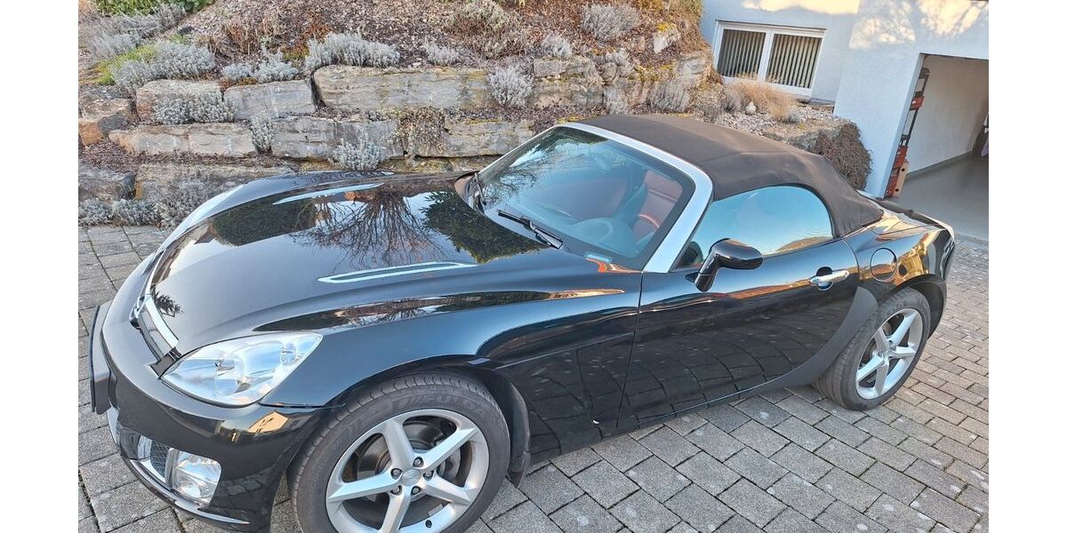 Opel GT 62.690 km 15.000 &euro; Vaihingen 71665
