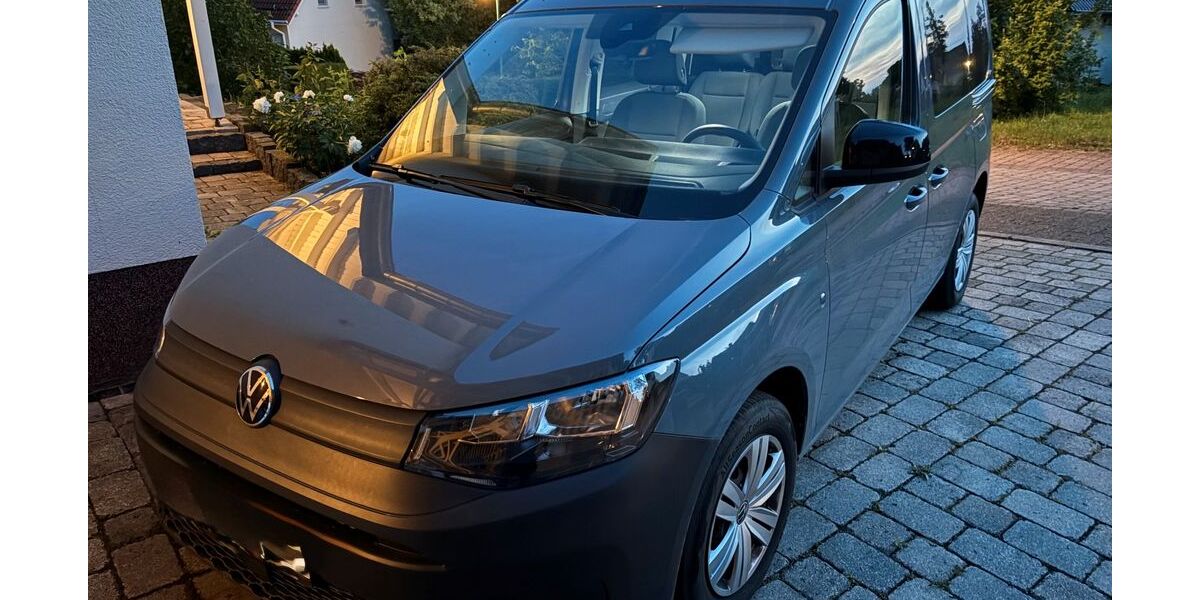 VW Caddy 26.500 km 23.900 &euro; Grammetal 99428