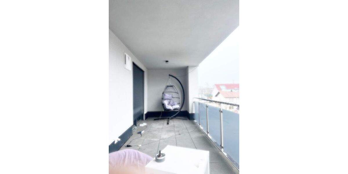 Moderr 2 Zi. DG-Wohnung mit ca.18qm Balkon, Ludwigsfeld in Neu-Ulm 2 zimmer