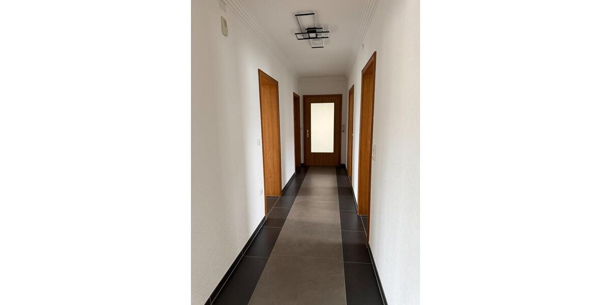 Etagenwohnung Simbach - 4 Zimmer, 97 m&sup2;, 895&euro; | Angebot:25362743