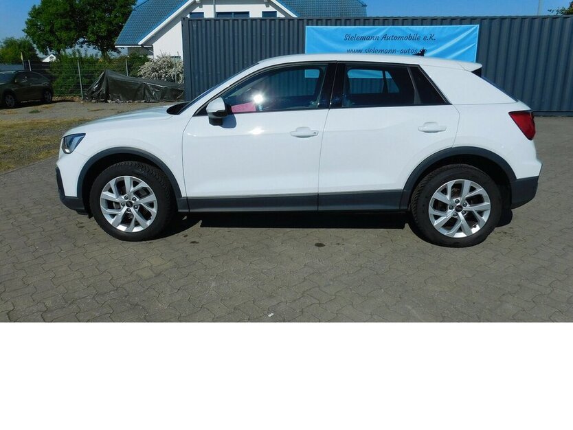 Audi Q2 30 1.0 TFSI BMT Navi Klima ALU 21.000 km 21.390 € Vordorf 38533
