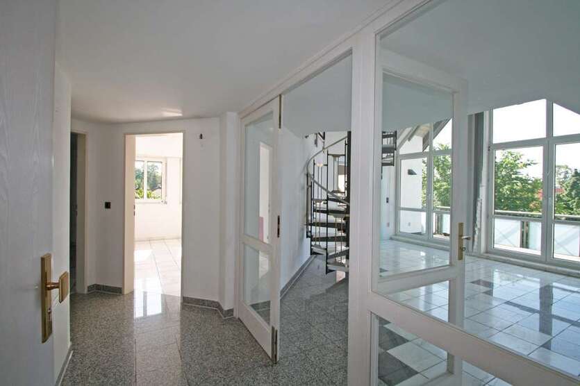 Wohnung zum Mieten in Graben Lager Lechfeld 965 € 96.26 m²
