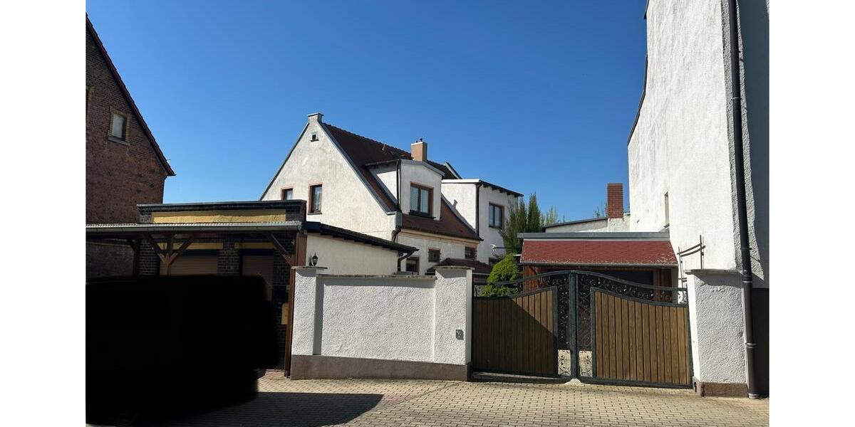 Mehrfamilienhaus, Wohnhaus Teuchern - 7 Zimmer, 249 m&sup2;, 100.000&euro; | Angebot:20715662