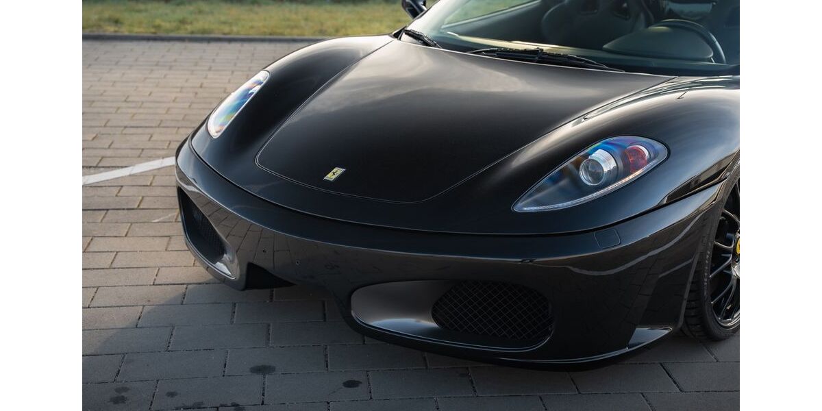 Ferrari F430 12.107 km 249.900 &euro; Oberderdingen 75038