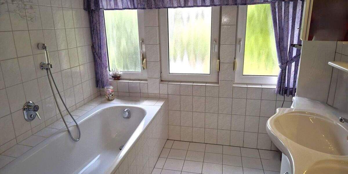 Einfamilienhaus Barßel Harkebrügge - 7 Zimmer, 168 m&sup2;, 358.000&euro; | Angebot:25776597