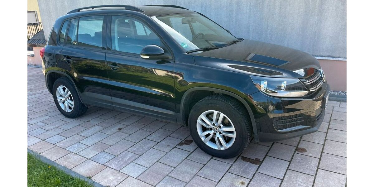VW Tiguan 115.220 km 10.750 &euro; Greiz 07973
