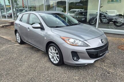 Mazda 3 96.521 km 7.900 &euro; Waren 17192